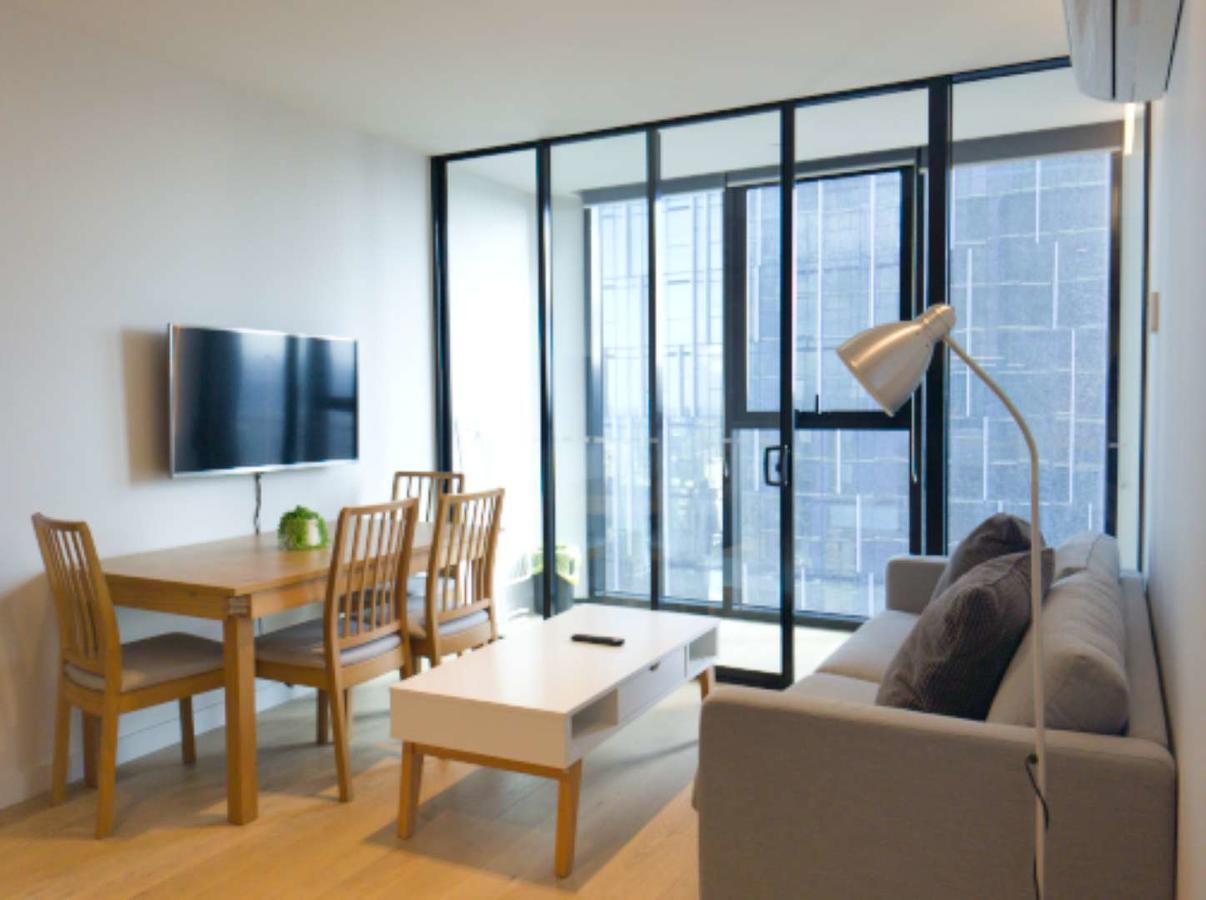 Light Tower Apartment Melbourne Exteriör bild