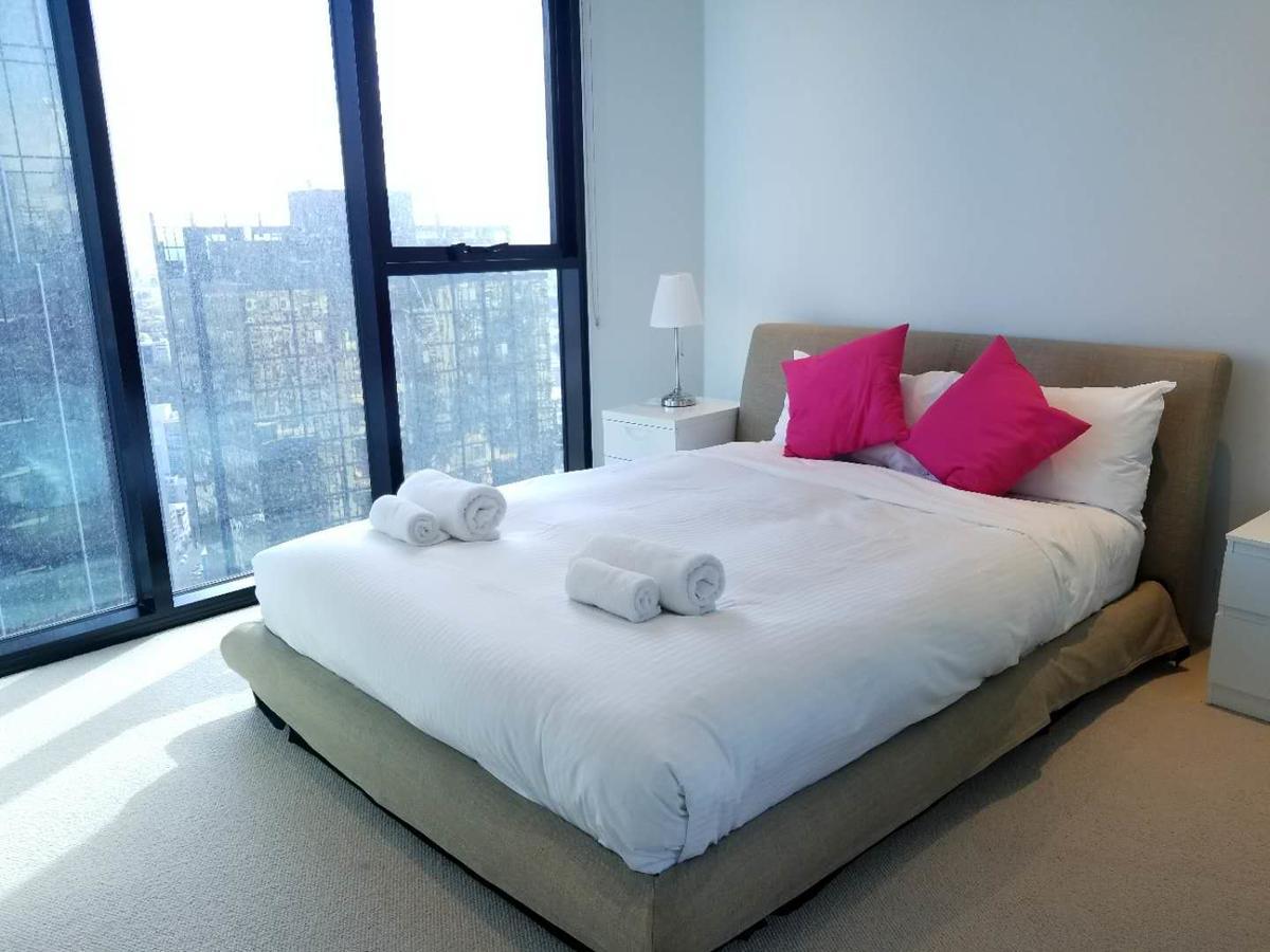 Light Tower Apartment Melbourne Exteriör bild